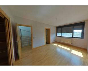 Casa adosada en venda en Burgos Capital amb Calefacció, Jardí privat i Parquet