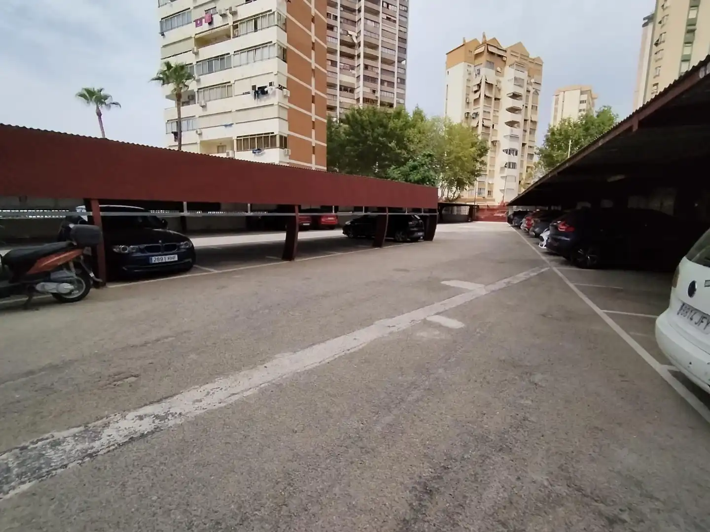 Parking of Apartments for sale in Benidorm  with Air Conditioner, Private garden and Storage room