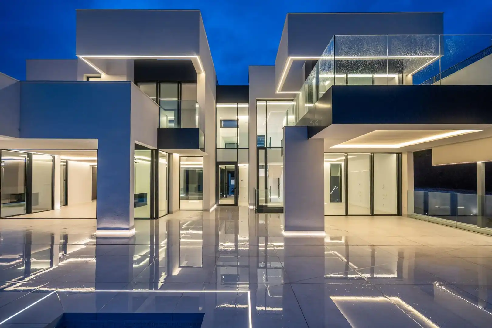 Vista exterior de Casa o xalet en venda en Las Rozas de Madrid amb Calefacció, Jardí privat i Terrassa