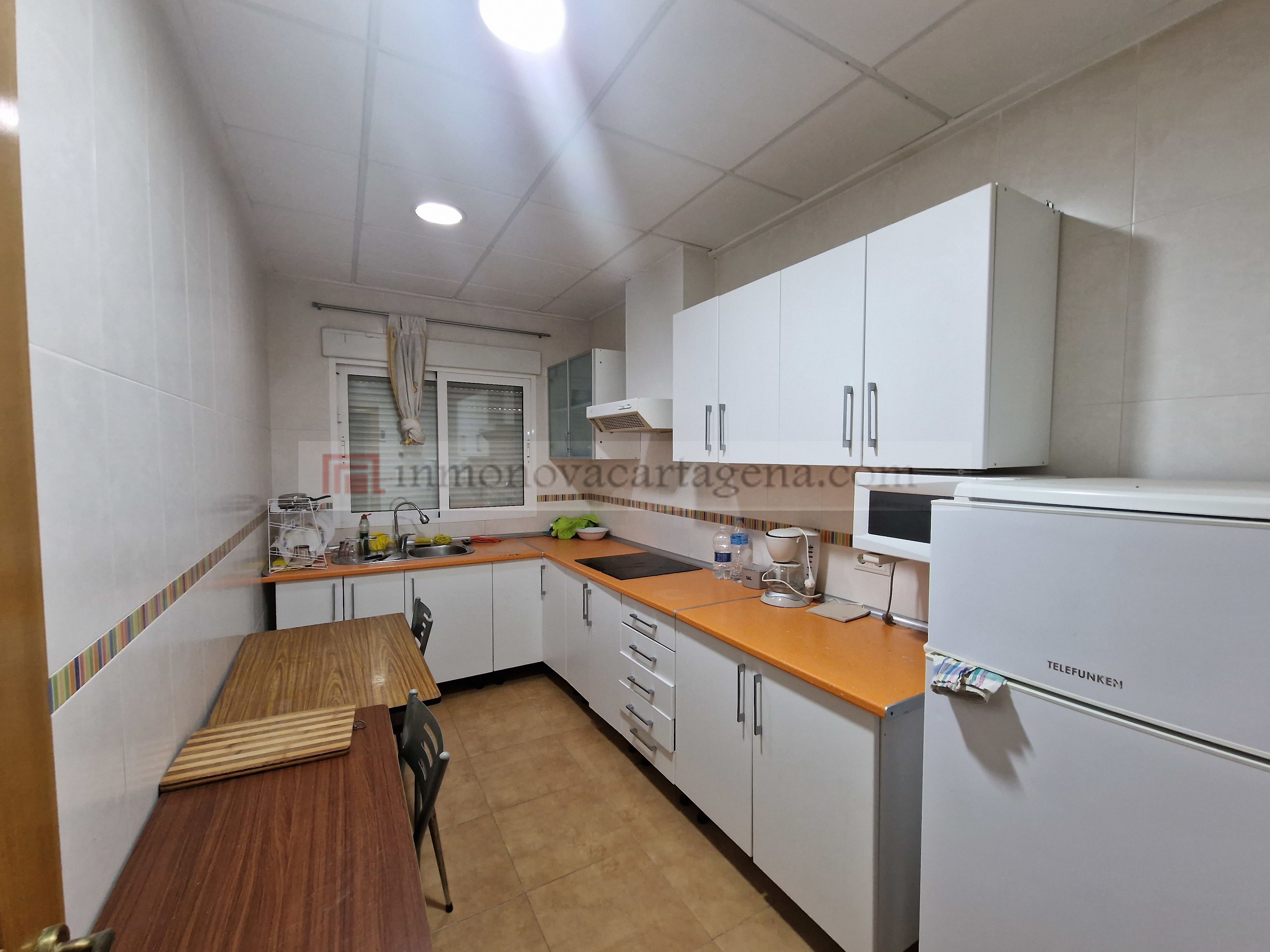 Kitchen of Flat for sale in Los Alcázares  with Furnished