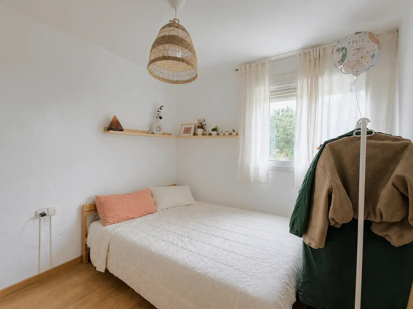 Bedroom of Flat for sale in  Barcelona Capital  with Air Conditioner, Furnished and Balcony