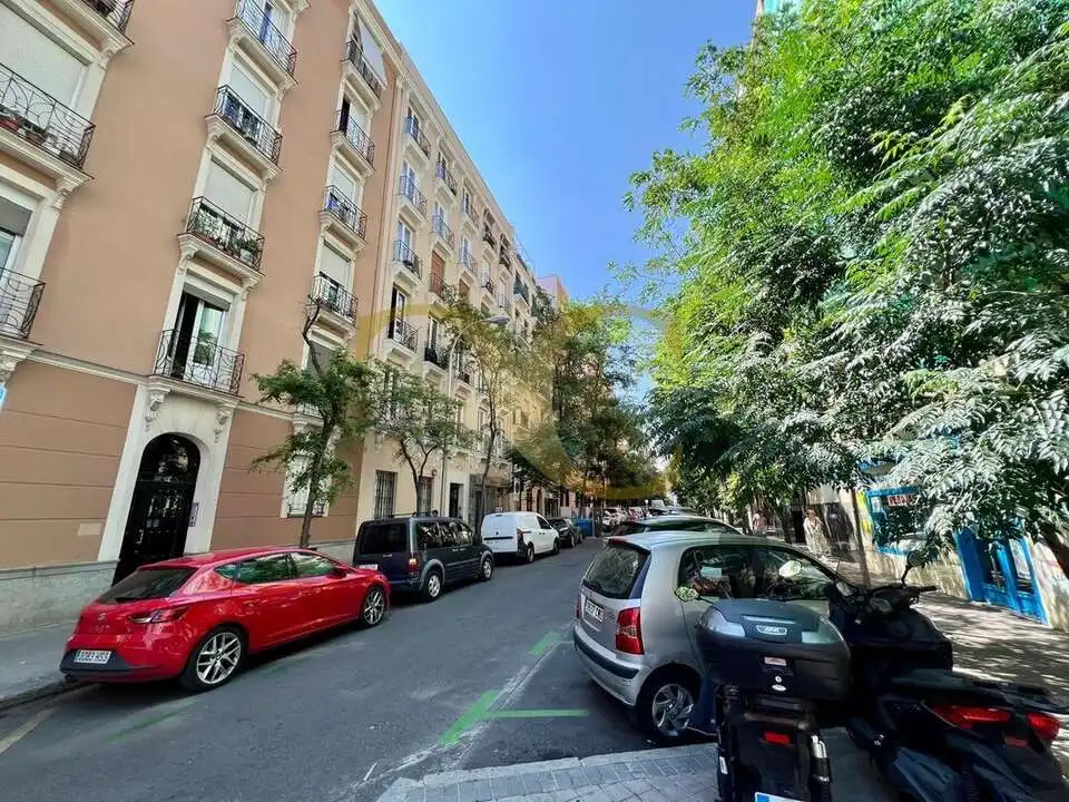 Appartement compact avec ascenseur à vendre à Calle de Fernán González, imagen 4