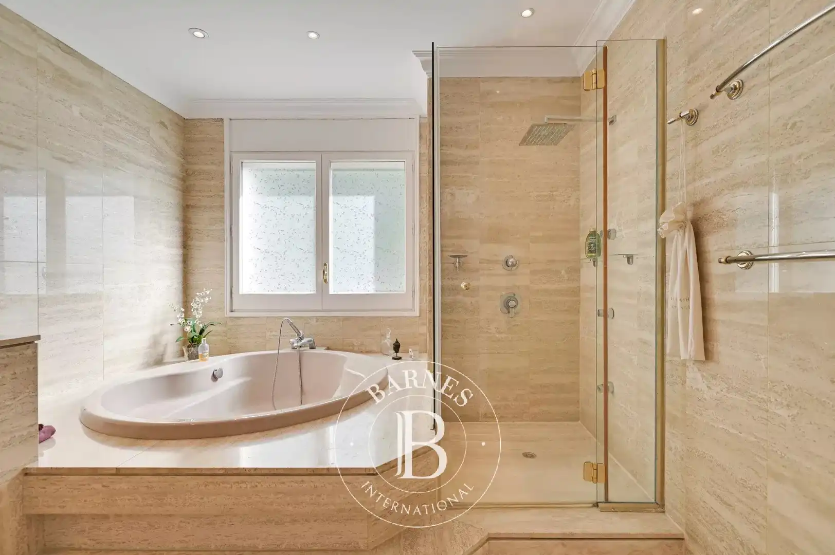 Bathroom of Houses for sale in Cabrils  with Air Conditioner, Heating and Private garden
