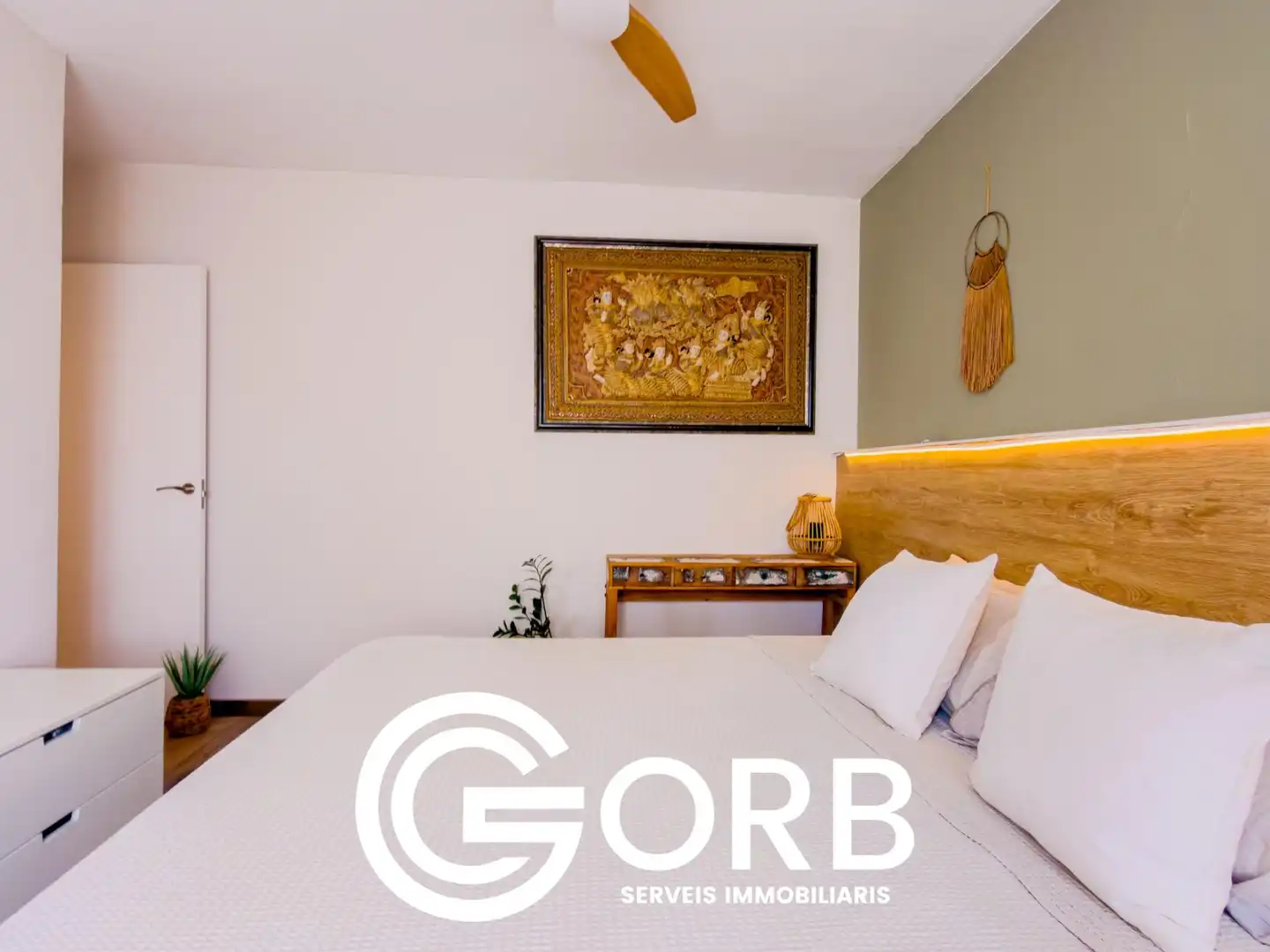 Habitación de Ático en venta en Mataró con Aire acondicionado, Calefacción y Terraza