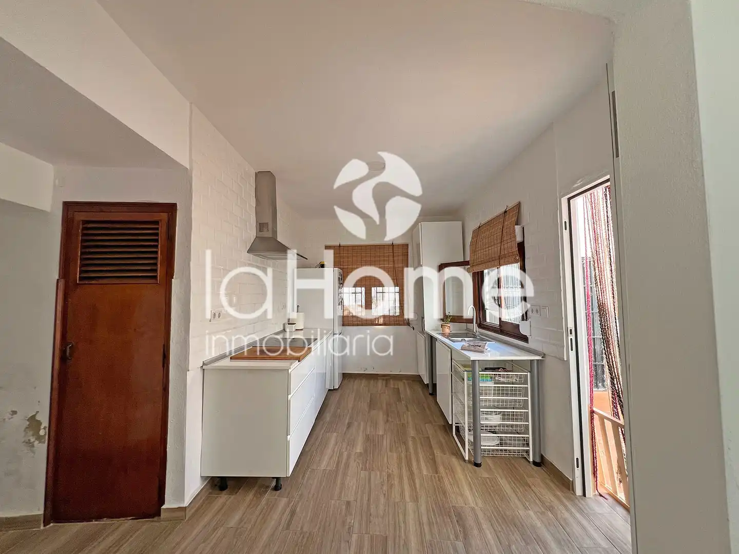 Cocina de Casa adosada en venta en Paterna con Aire acondicionado, Terraza y Horno