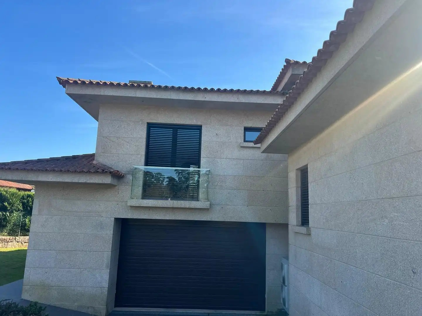 Vista exterior de Casa o chalet en venta en O Rosal   con Calefacción, Jardín privado y Terraza