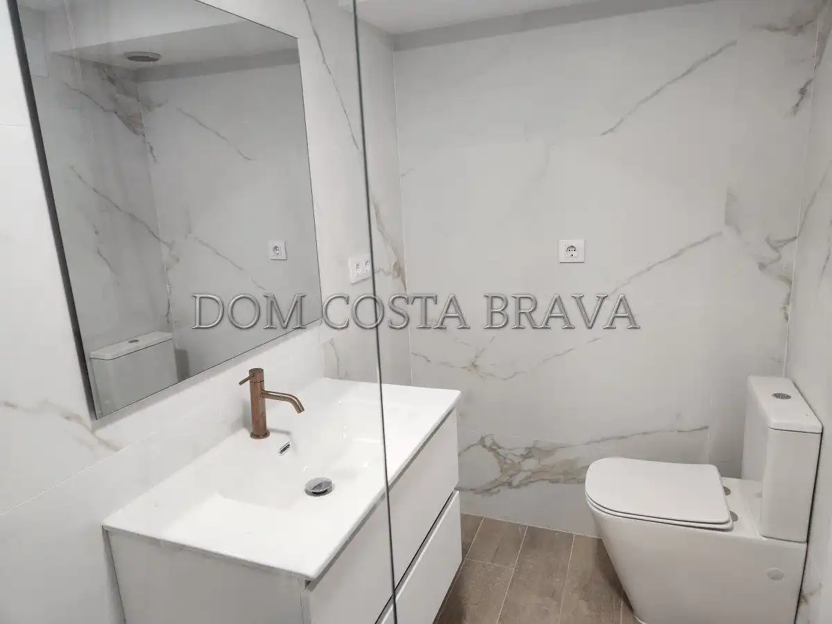 Dúplex con terraza en venta en Andreu Tuyet i Santamaria, imagen 24