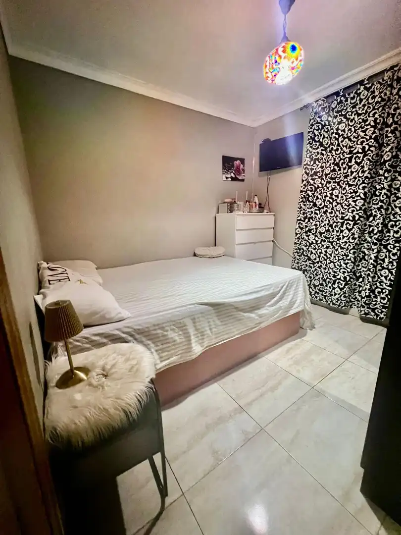 Bedroom of Flat for sale in Sevilla  with Air Conditioner