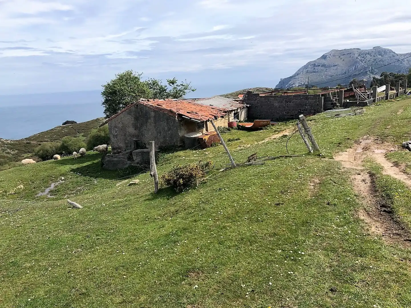 Residential for sale in Diseminado Laredo, 215, El Callejo - La Pesquera - La Arenosa