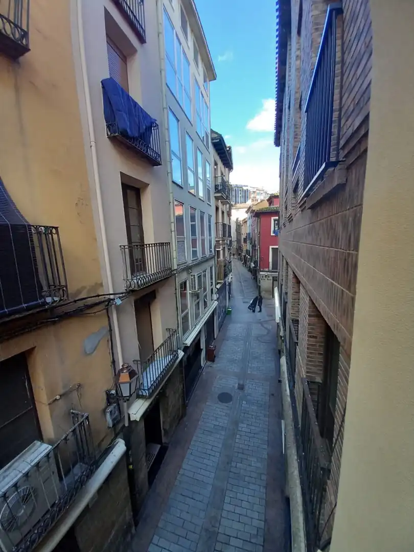 Piso de alquiler en Logroño - CL LAUREL, Casco Antiguo