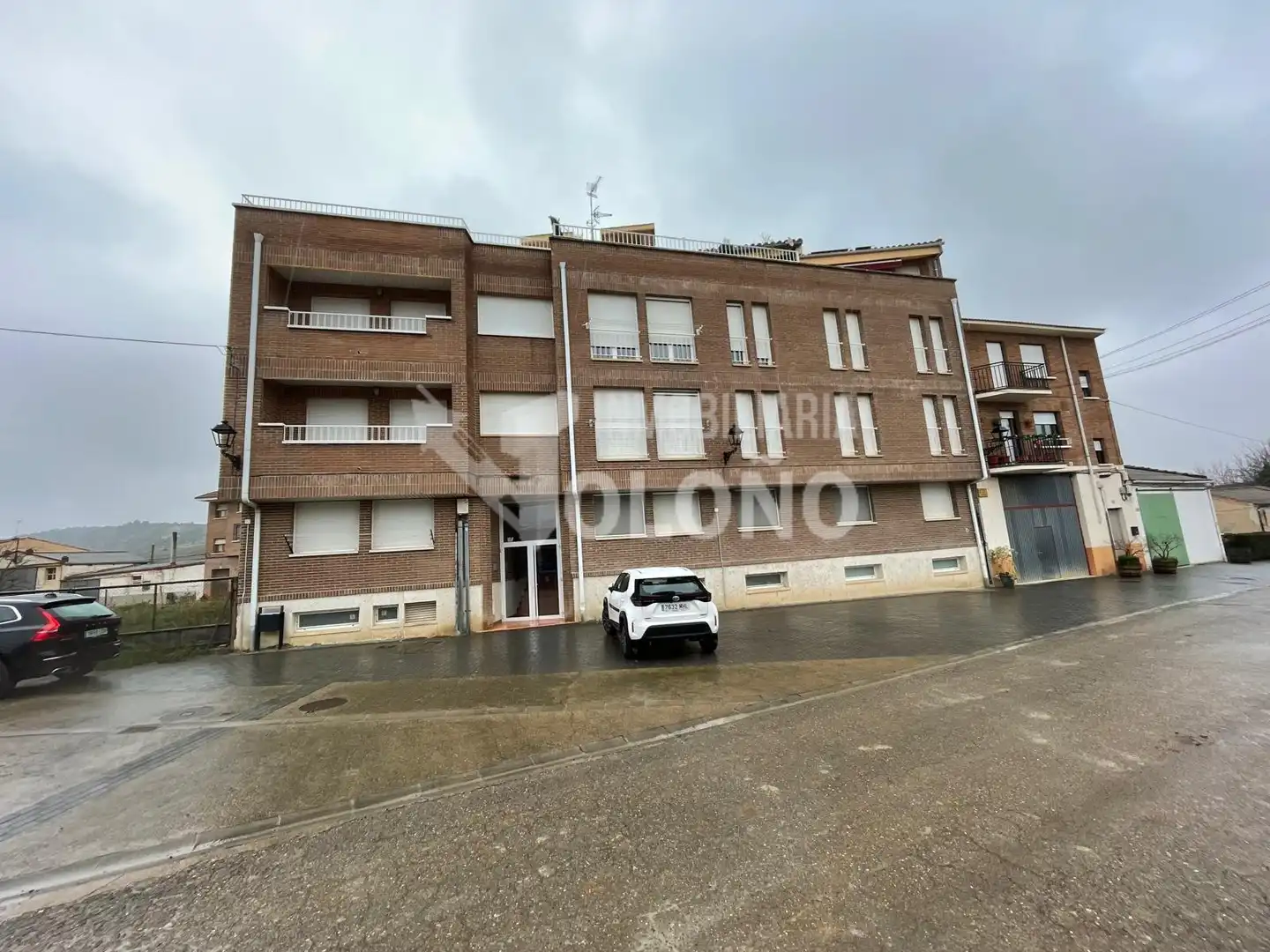 Vista exterior de Apartamento en venta en Leiva con Calefacción, Parquet y Amueblado