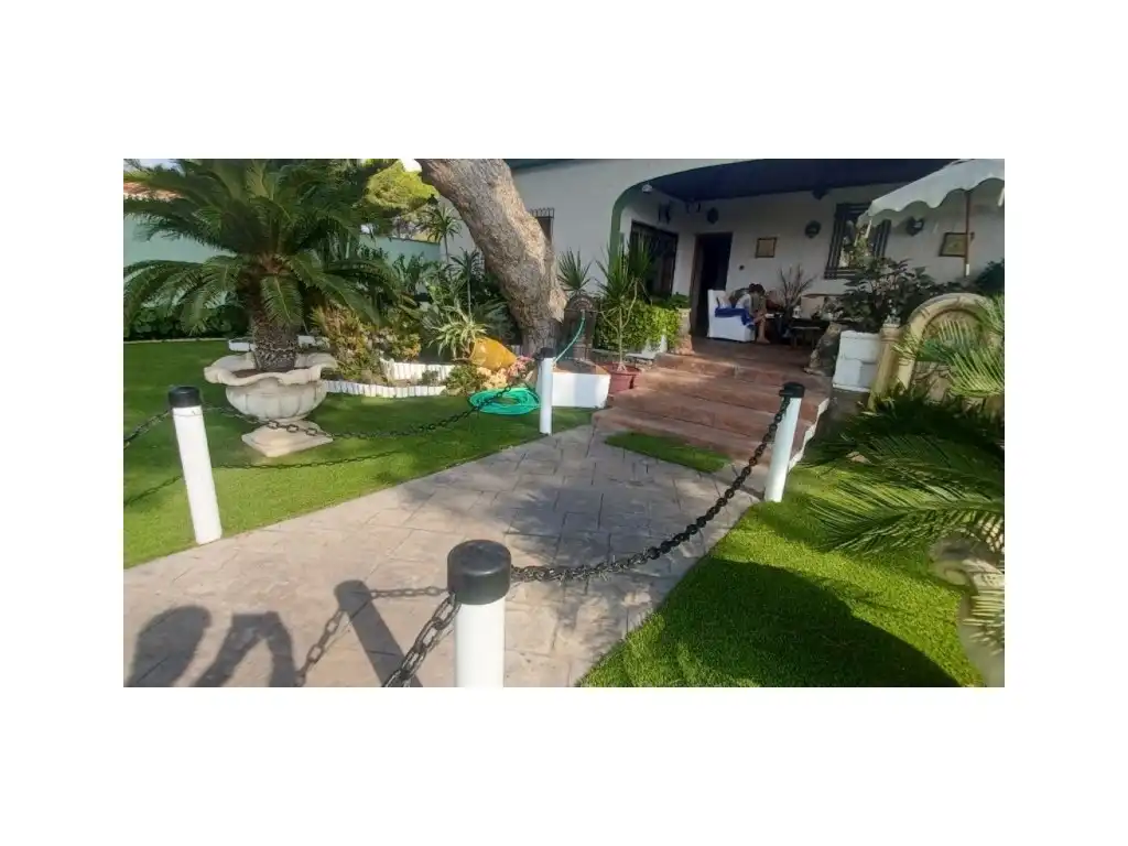 Casa amb piscina en venda a Calle Pablo Neruda-Cmor, imagen 4