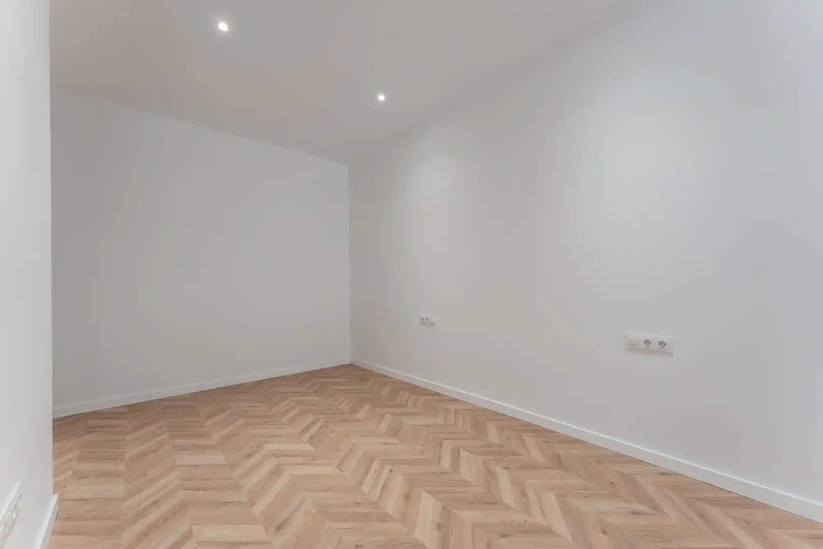 Erdgeschoss zum Verkauf in Montmeló mit Heizung und Balkon