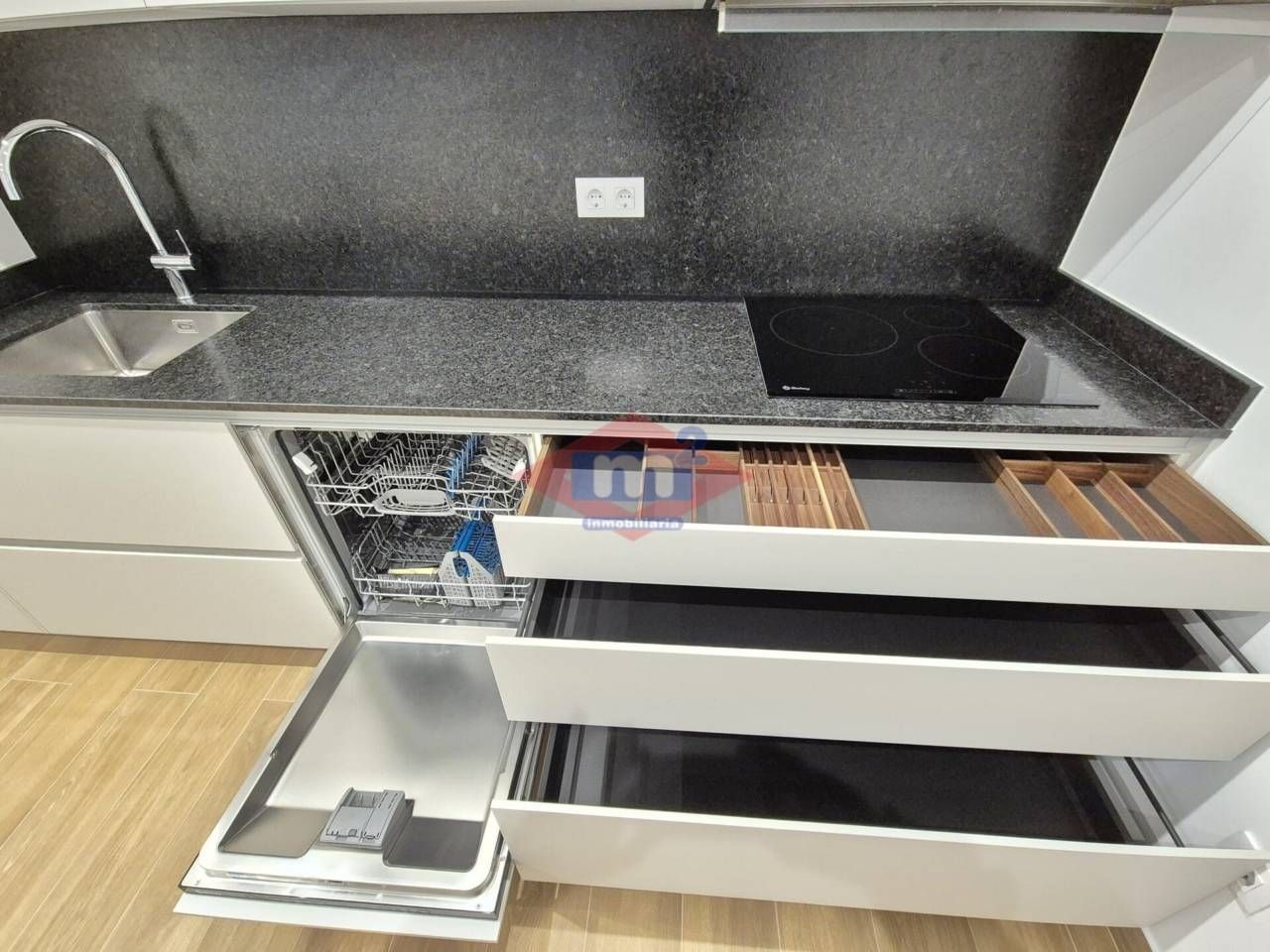 Flat to rent in BALDRANES, Tui