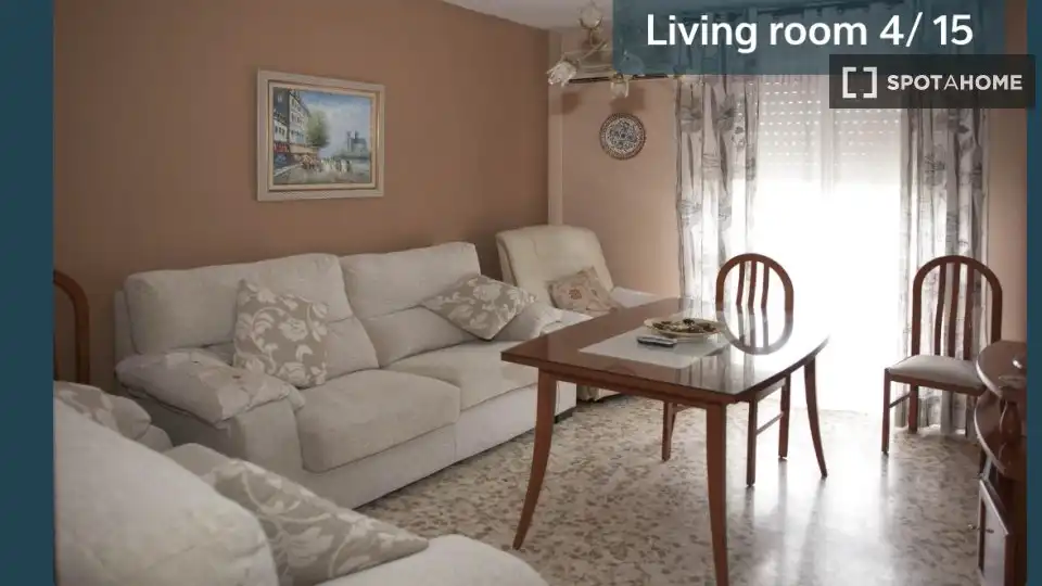 Living room of Flat for share in Sevilla  with Air Conditioner, Terrace and Furnished