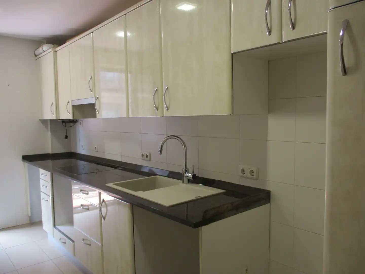 Cocina de Piso en venta en Donostia - San Sebastián  con Calefacción y Terraza