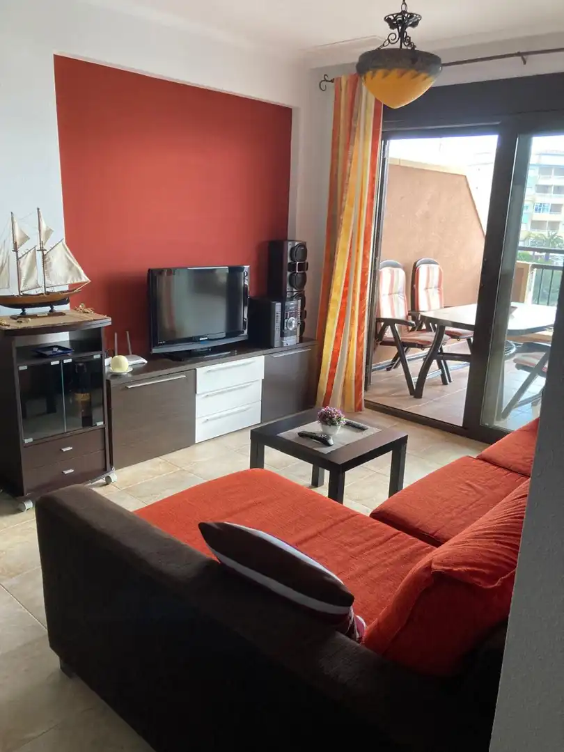 Appartement compact avec terrasse à louer à Los Arenales del Sol, imagen 6