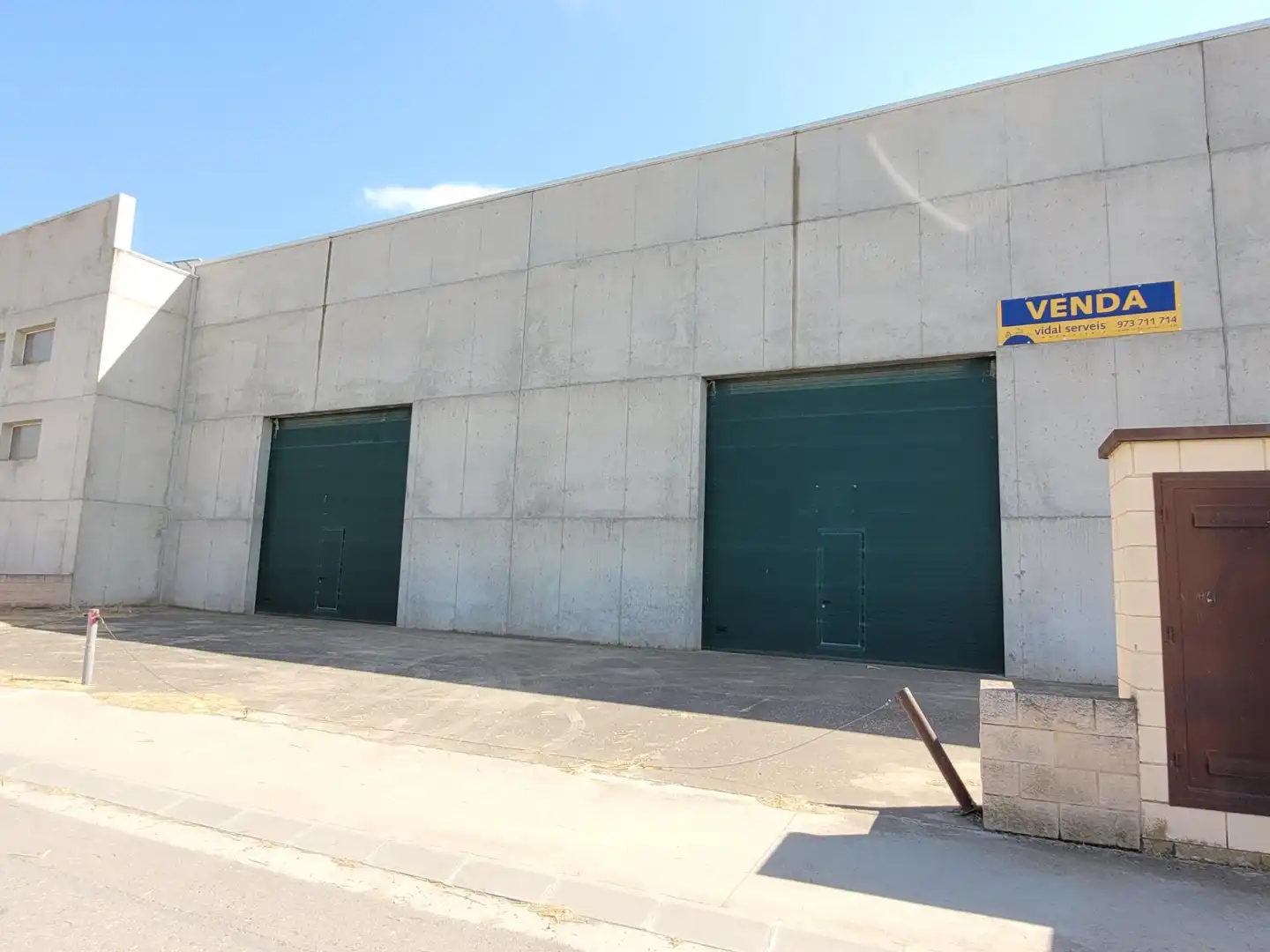 Exterior view of Industrial buildings for sale in Bellvís