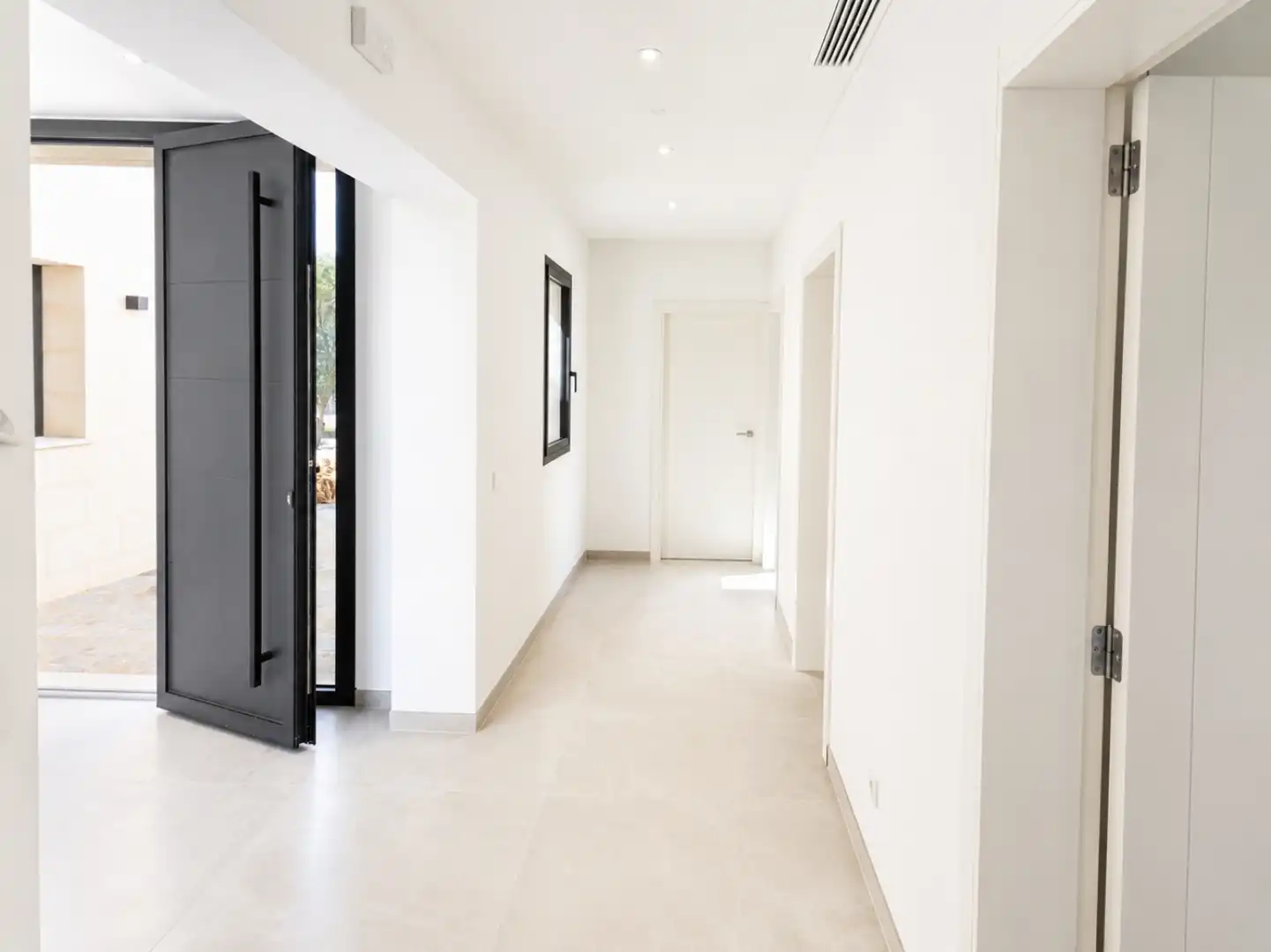 Houses for sale in Muro  with Air Conditioner, Heating and Private garden
