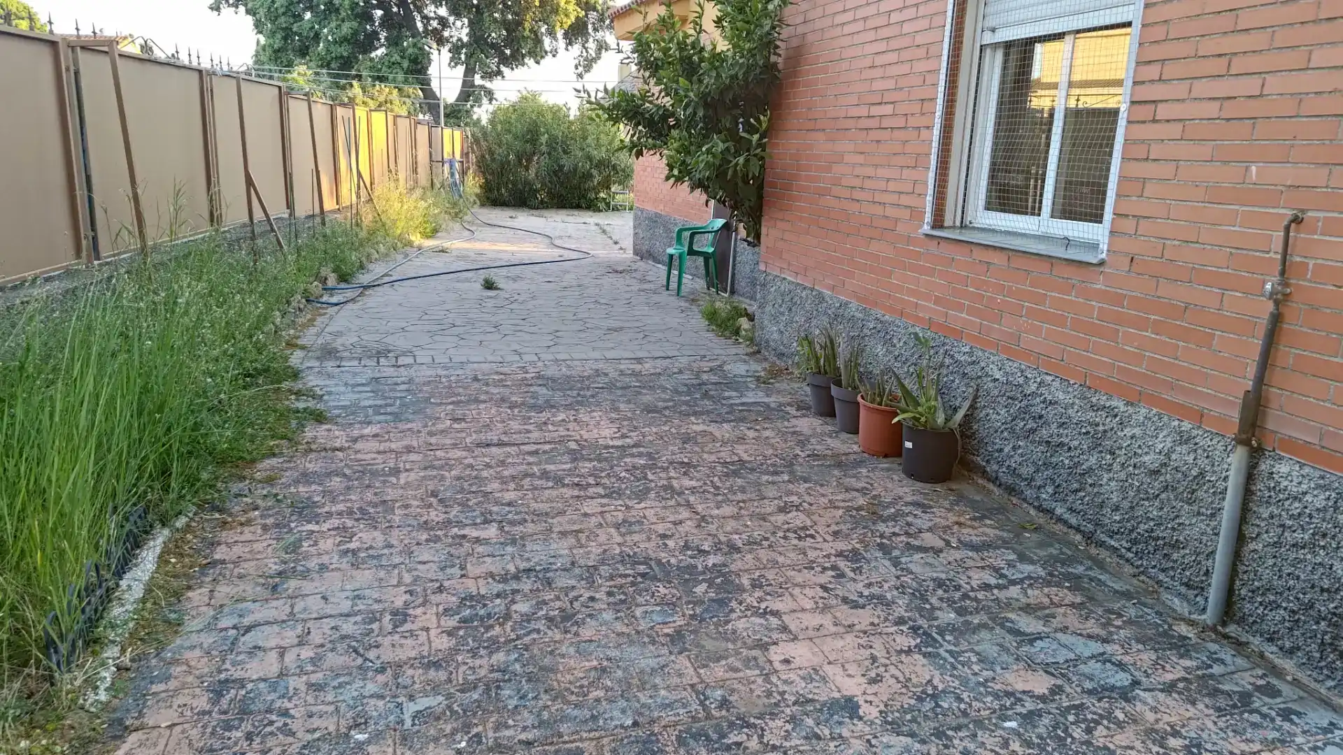 Parking de Casa o chalet en venta en Chiloeches con Aire acondicionado
