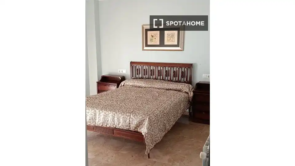 Bedroom of Apartments for share in Valencia  with Air Conditioner, Heating and Terrace