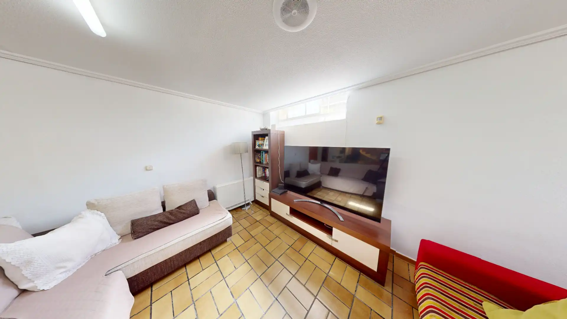 Sala d'estar de Casa o xalet en venda en Elche / Elx amb Aire condicionat, Calefacció i Jardí privat