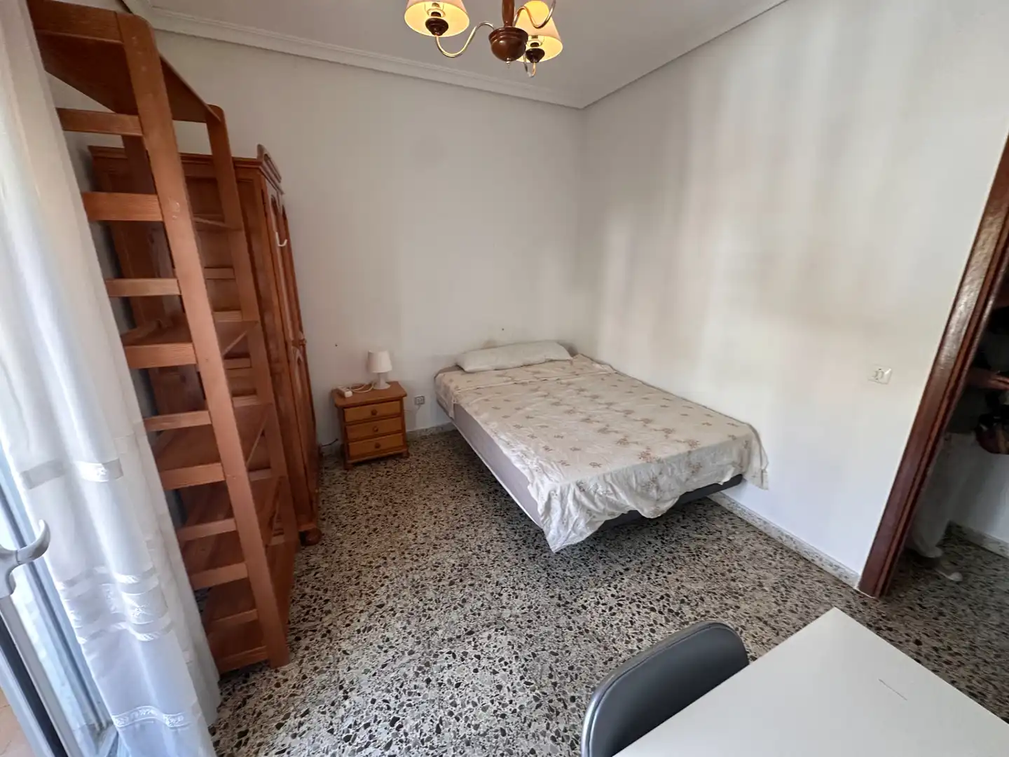 Flat for rent in Avenida de los Alfares, Fuensanta - Universidad