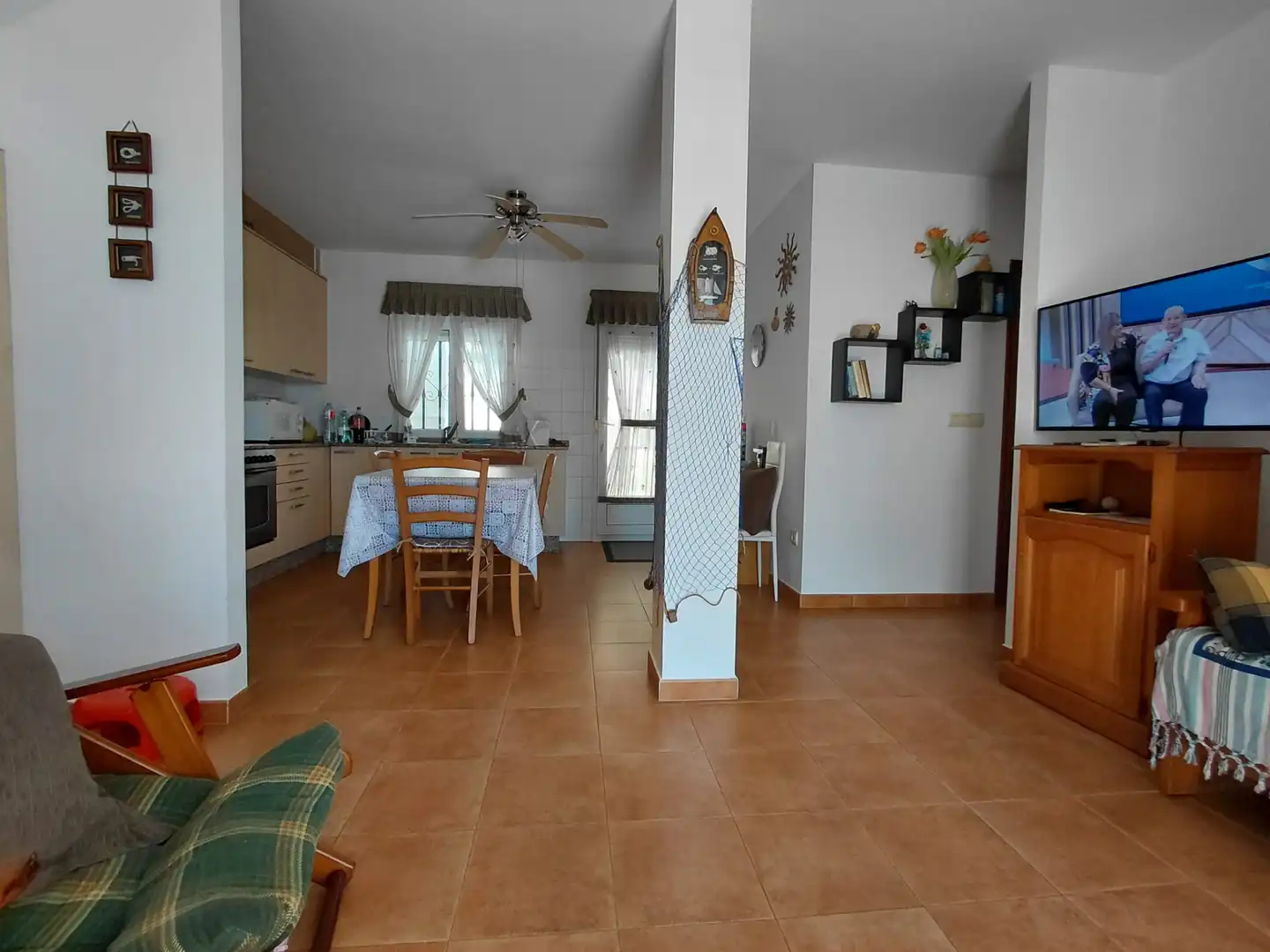 Cuina de Finca rústica en venda en O Grove   amb Parquet, Traster i Moblat