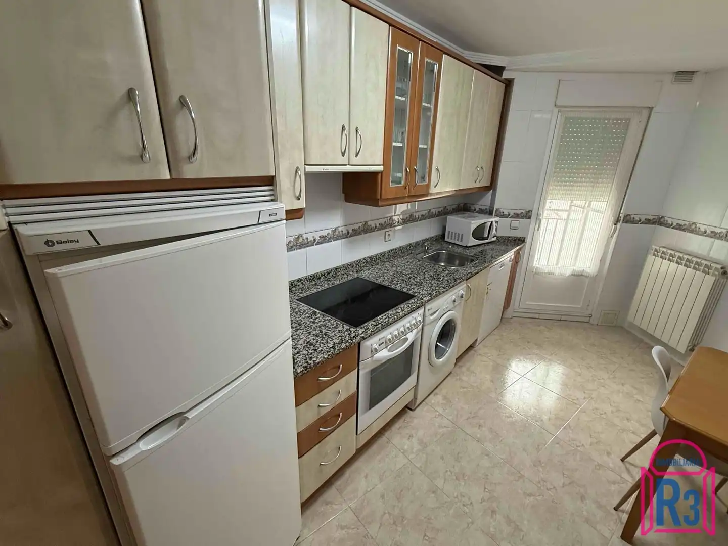 Kitchen of Apartments for rent in León Capital   with Heating, Terrace and Furnished