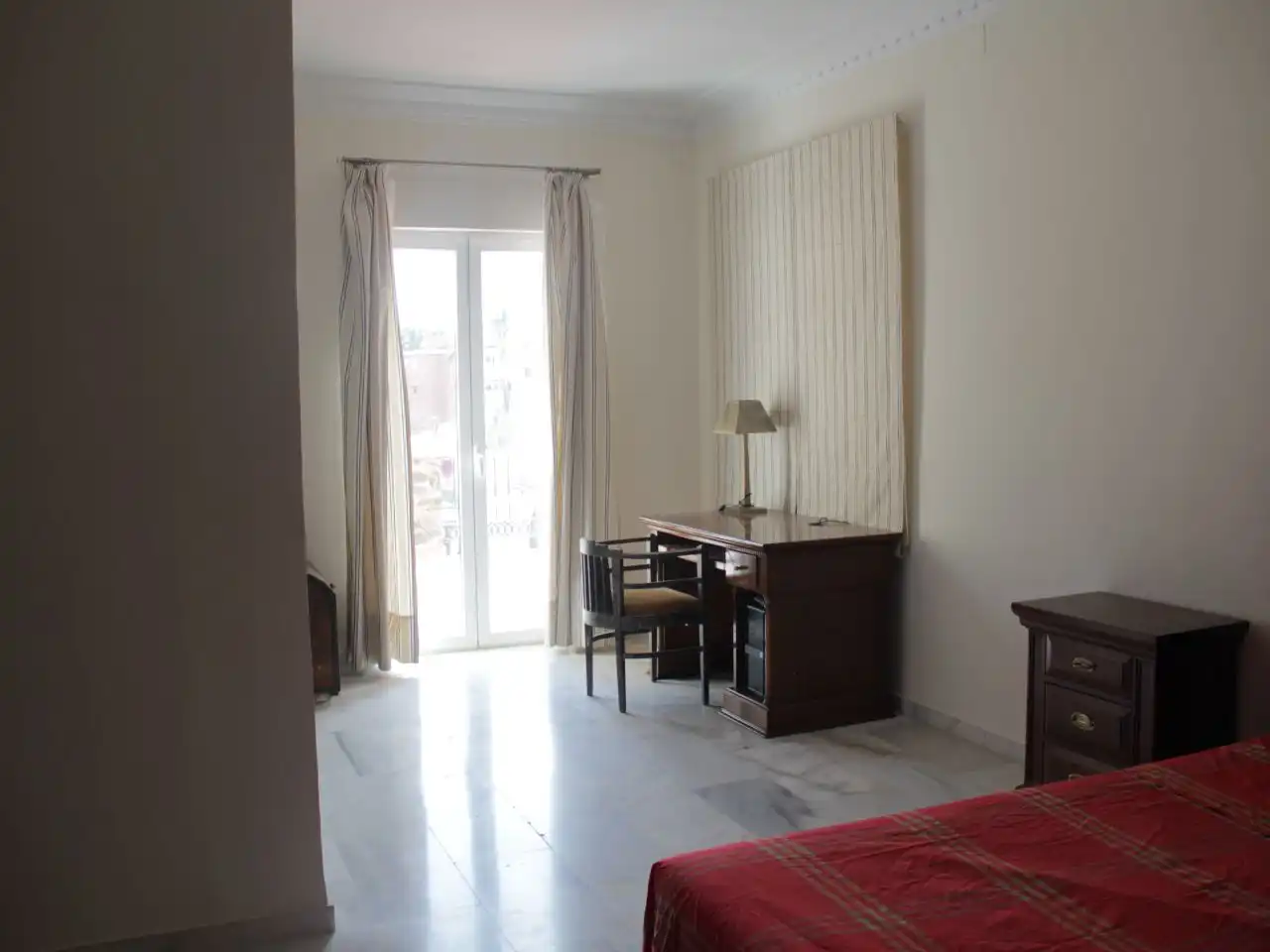 Habitación de Casa o chalet de alquiler en Málaga con Aire acondicionado, Calefacción y Jardín privado