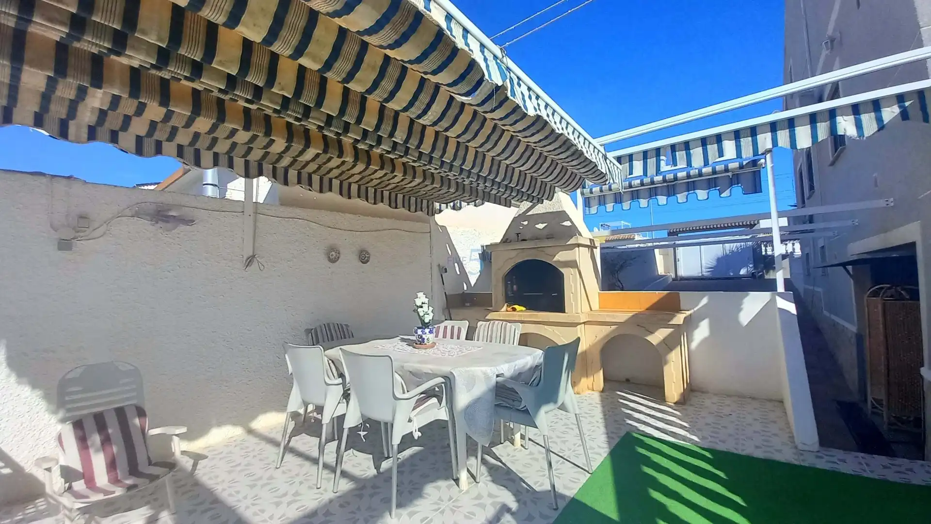 Casa con terrazza in vendita a Avenida Adradas, imagen 2