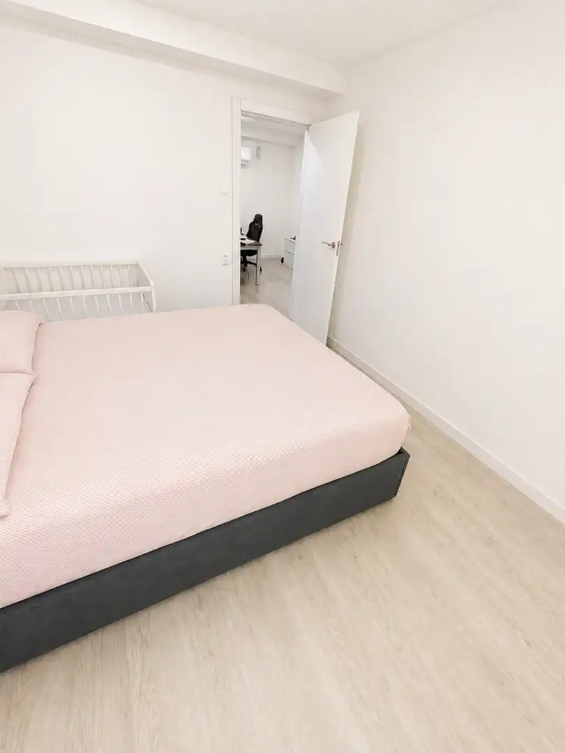 Habitación de Piso en venta en Zaragoza con Aire acondicionado, Calefacción y Parquet