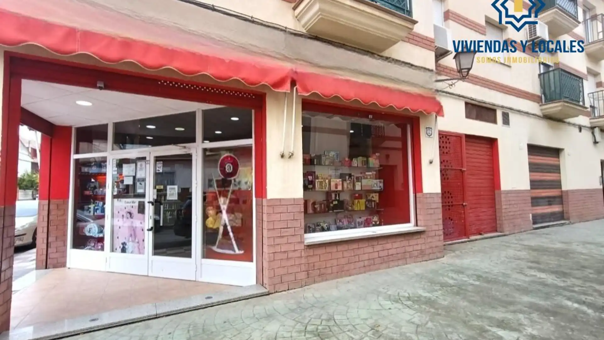 Local en traspaso en Las Gabias con Aire acondicionado y Amueblado