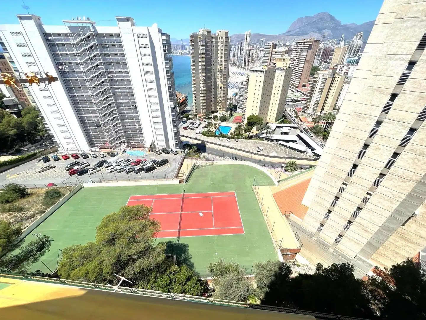 Vista exterior de Apartament en venda en Benidorm amb Aire condicionat, Moblat i Balcó