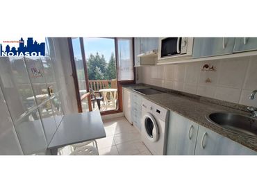 Mini appartamento con balcone in affitto a Calle Marqués de Velasco 7