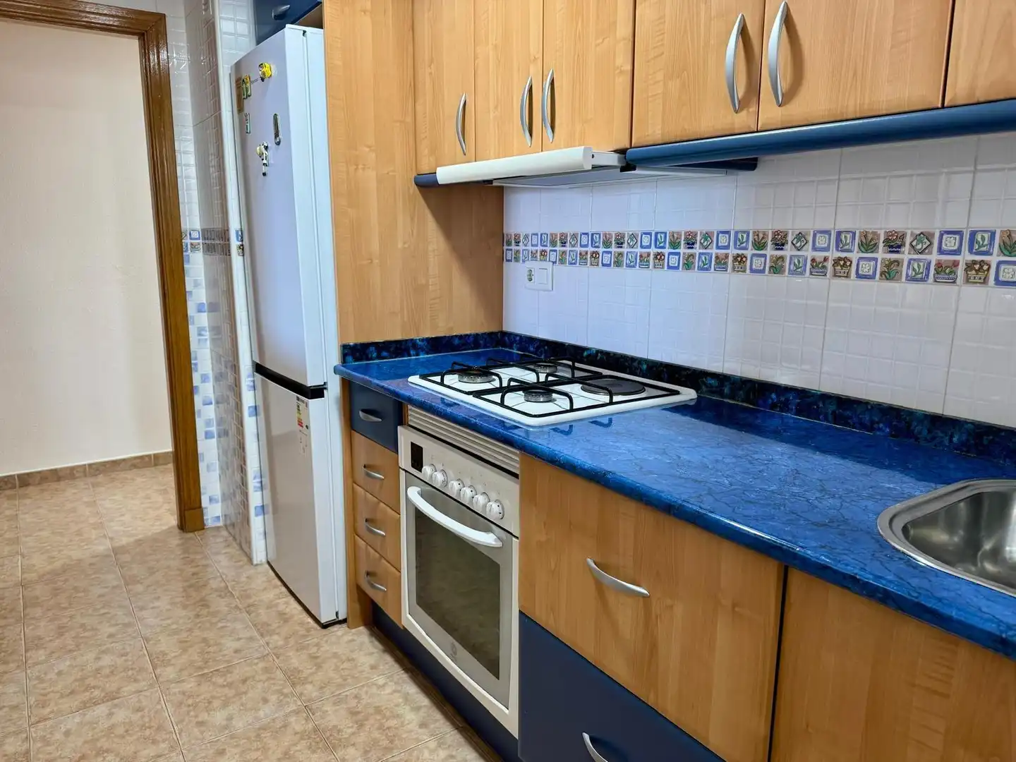 Kitchen of Apartments for rent in Alicante / Alacant  with Air Conditioner, Furnished and Community pool