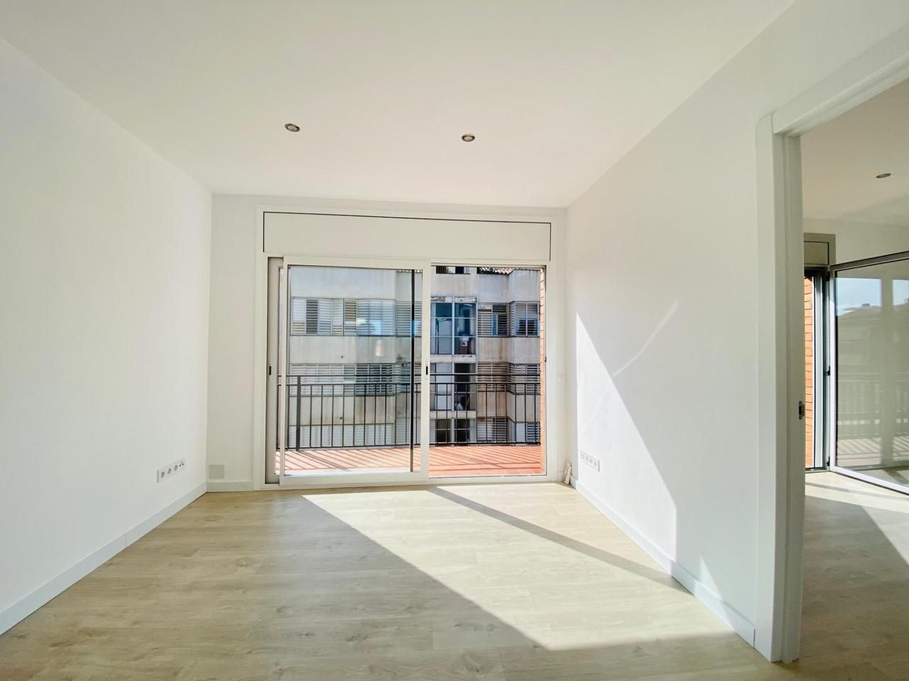 Piso en venta en De La Constitució, Centre