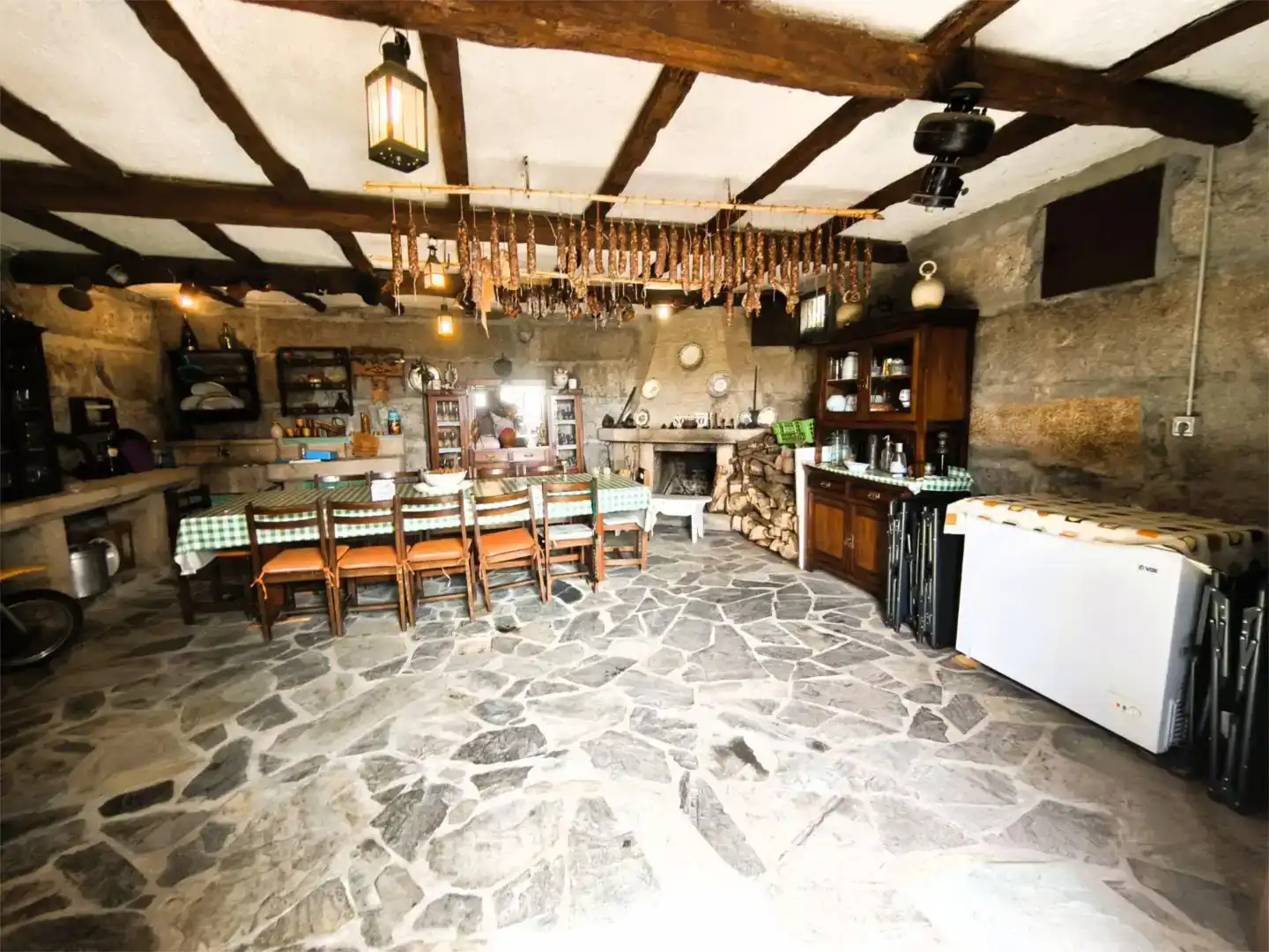 Casa o xalet en venda en Amoeiro amb Aire condicionat, Piscina i Balcó