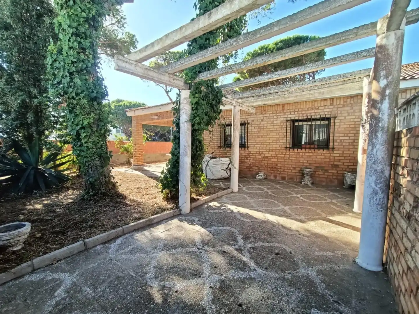 Vista exterior de Casa o xalet en venda en La Barrosa
