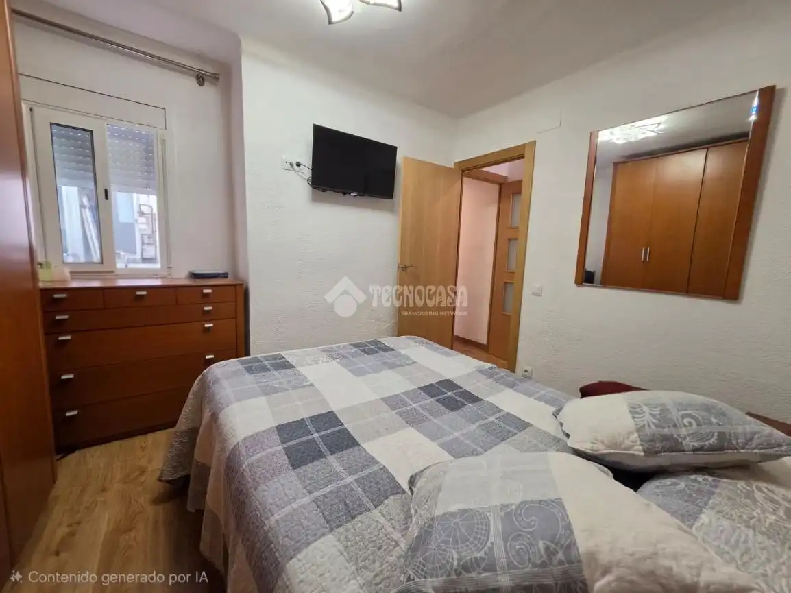 Habitación de Piso en venta en Santa Coloma de Gramenet con Aire acondicionado, Calefacción y Parquet