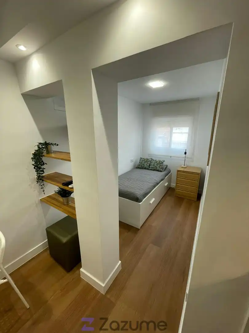 Room in C. Teniente Ochoa Olalla, San Isidro