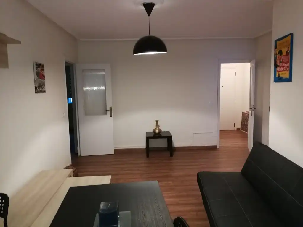 Living room of Flat for sale in Santiago de Compostela   with Heating, Storage room and Furnished