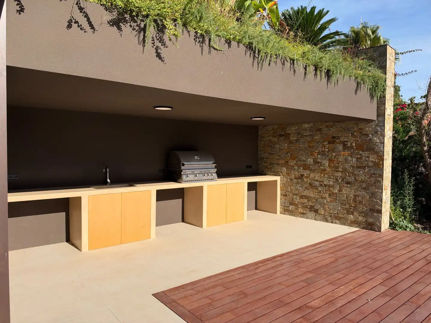 Casa con piscina in vendita a joaquim vayreda, imagen 8