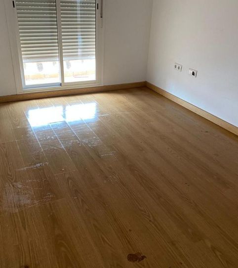 Foto 2 de Casa adosada en venta en Los Santos de Maimona, Badajoz