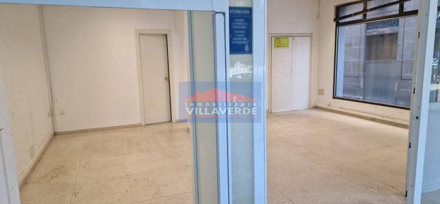 Local comercial en Alquiler en Cangas pueblo