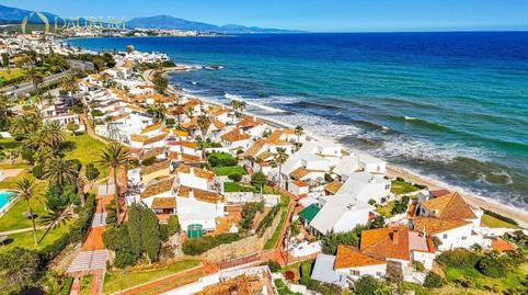 Foto 4 de Casa adosada en venda a De Turina, Bahía Dorada, Málaga