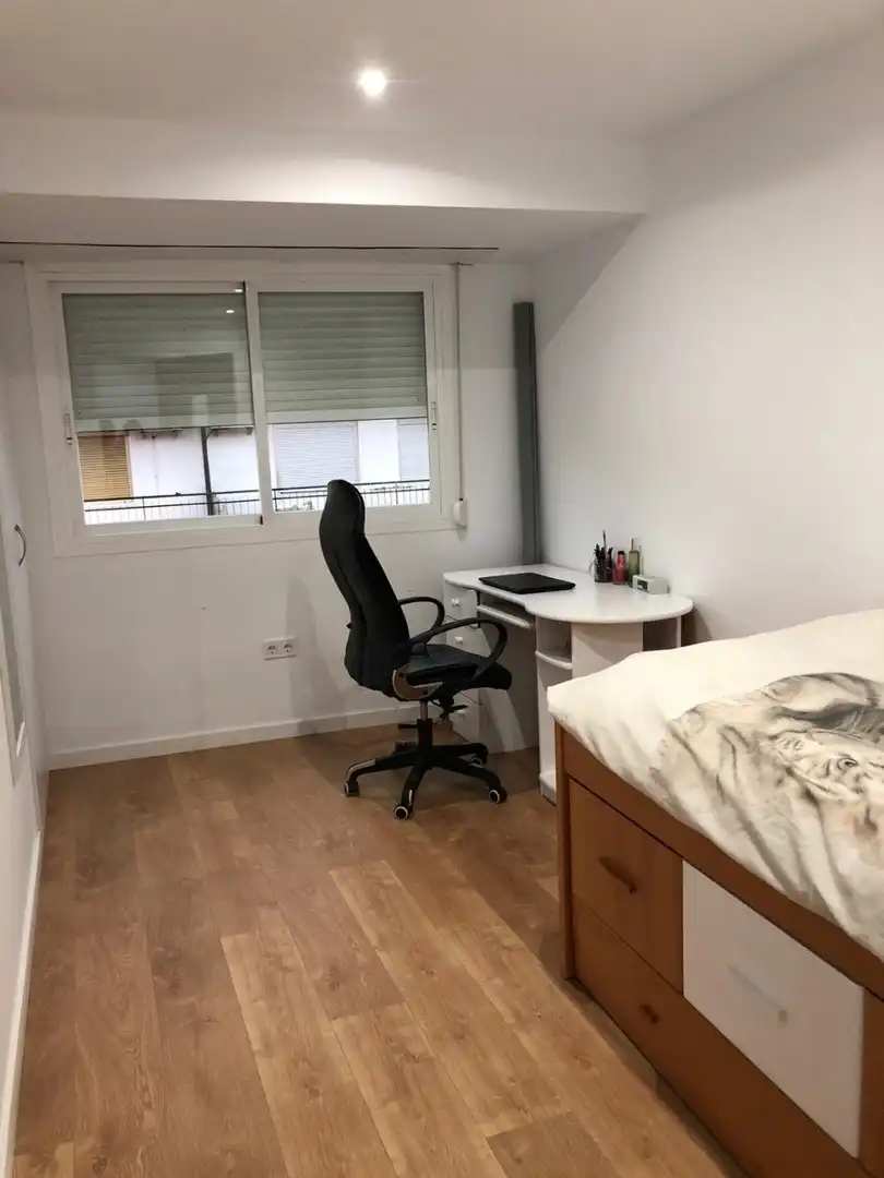 Flat for rent in Calle SANTA TERESA, La Constitución - Canaleta