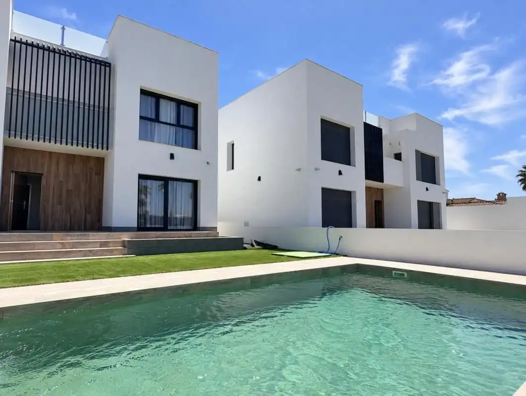 Chalet con piscina en venta en Nueva Torrevieja - Aguas Nuevas, imagen 18