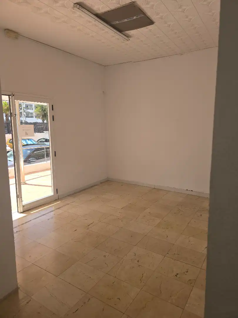 Local comercial de lloguer a Avenida Santiago Puig, imagen 6