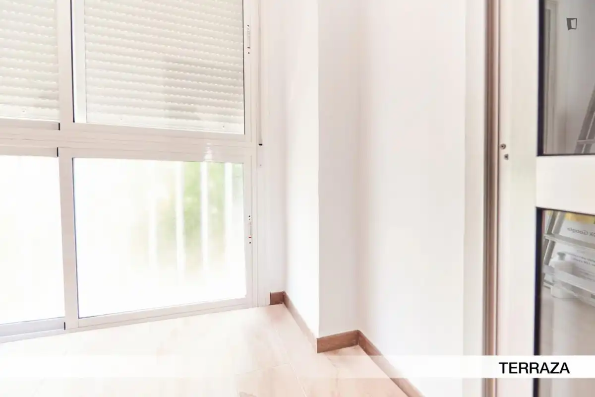 Habitación en El Plantinar – Avda. La Paz - El Juncal